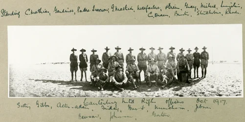 Oficerowie strzelcy konni Canterbury, październik 1917 r